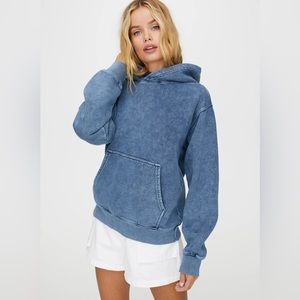 Aritzia TNA Perfect Hoodie Size M